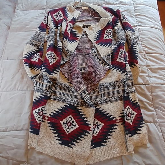 Aztec Printed Cardigan - Picture 2 of 2